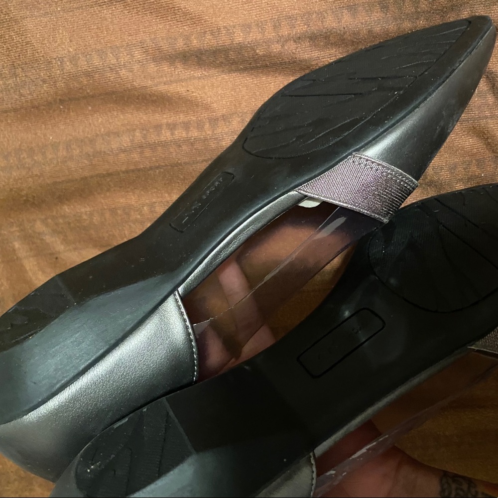 Flats - Picture 3 of 4